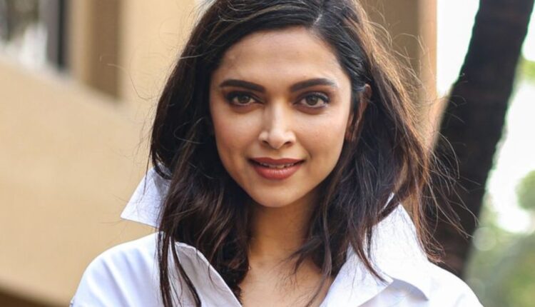 TeluguISM - Deepika Padukone