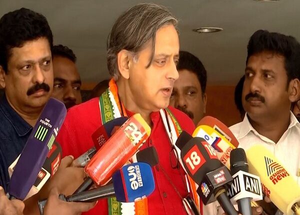 TeluguISM - Shashi Tharoor