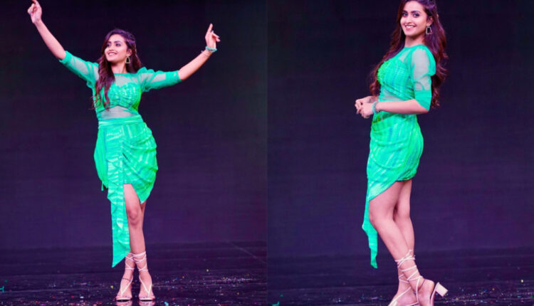 TeluguISM - Deepika Pilli