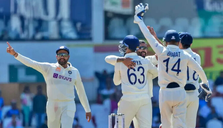 TeluguISM - IND vs AUS 1st Test Win