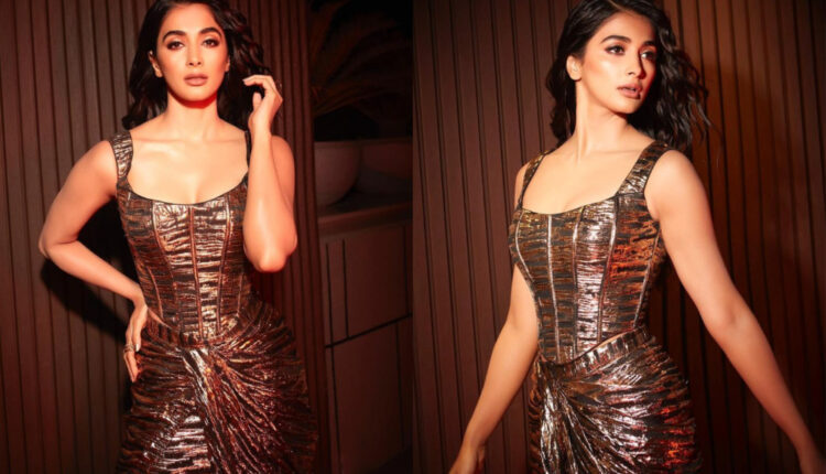 TeluguISM - Pooja Hegde Hotness