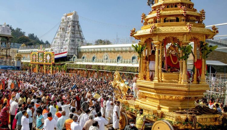 teluguism-Tirumala Crowds