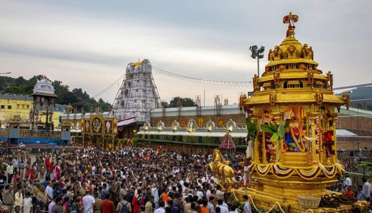 teluguism-Tirumala Devotees