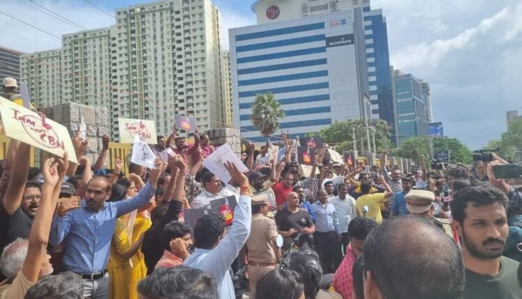 Teluguism-IT Employees Protest