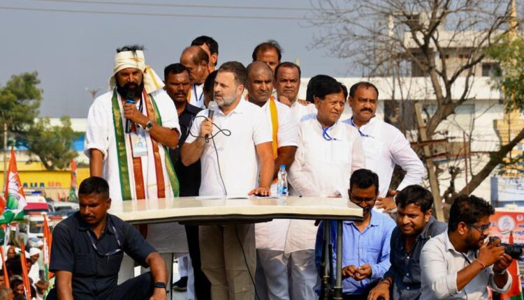 Teluguism-Rahul Bus Yatra