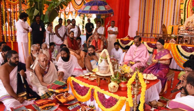 Teluguism-CM KCR Yagam Comment