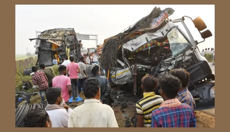 Teluguism - Nellore Road Accident