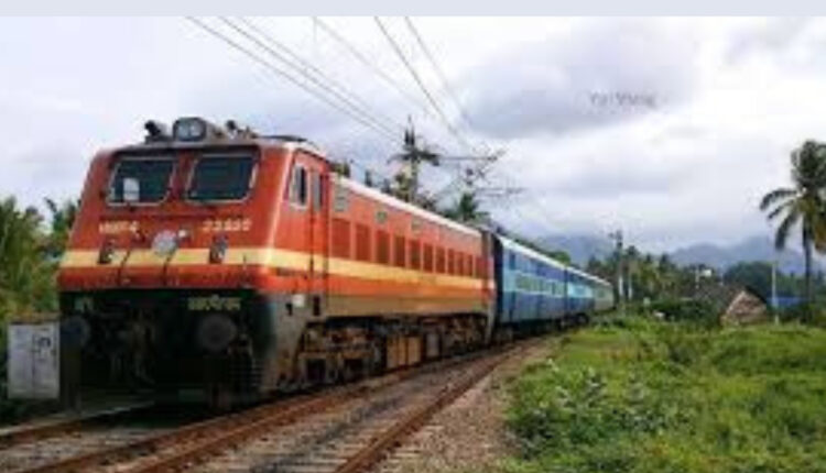 Teluguism - Mahakumbh Mela-Trains