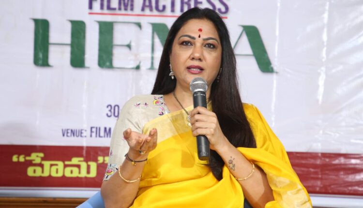 teluguism-ActresssHema